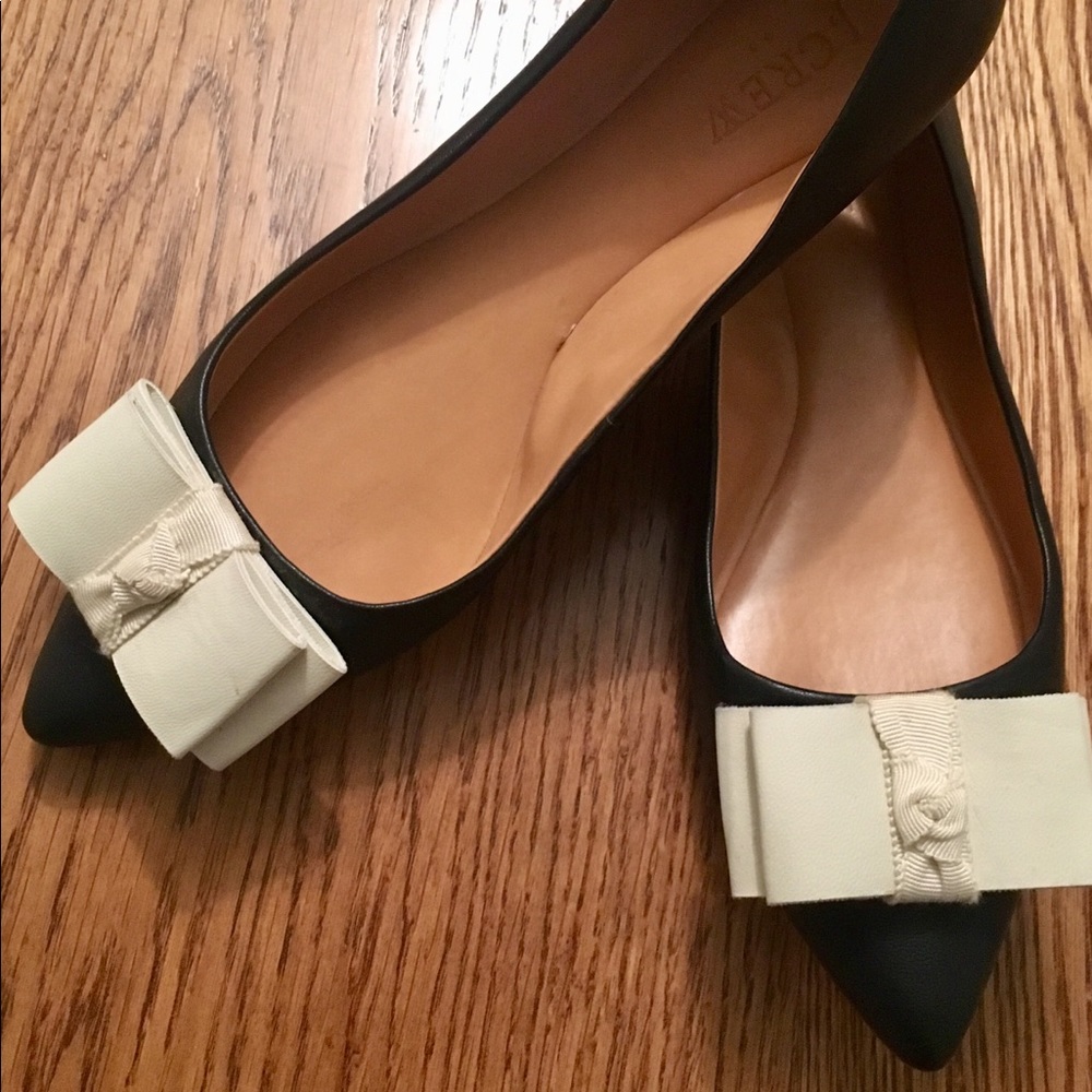 J. Crew black leather pointed-toe flats with bow